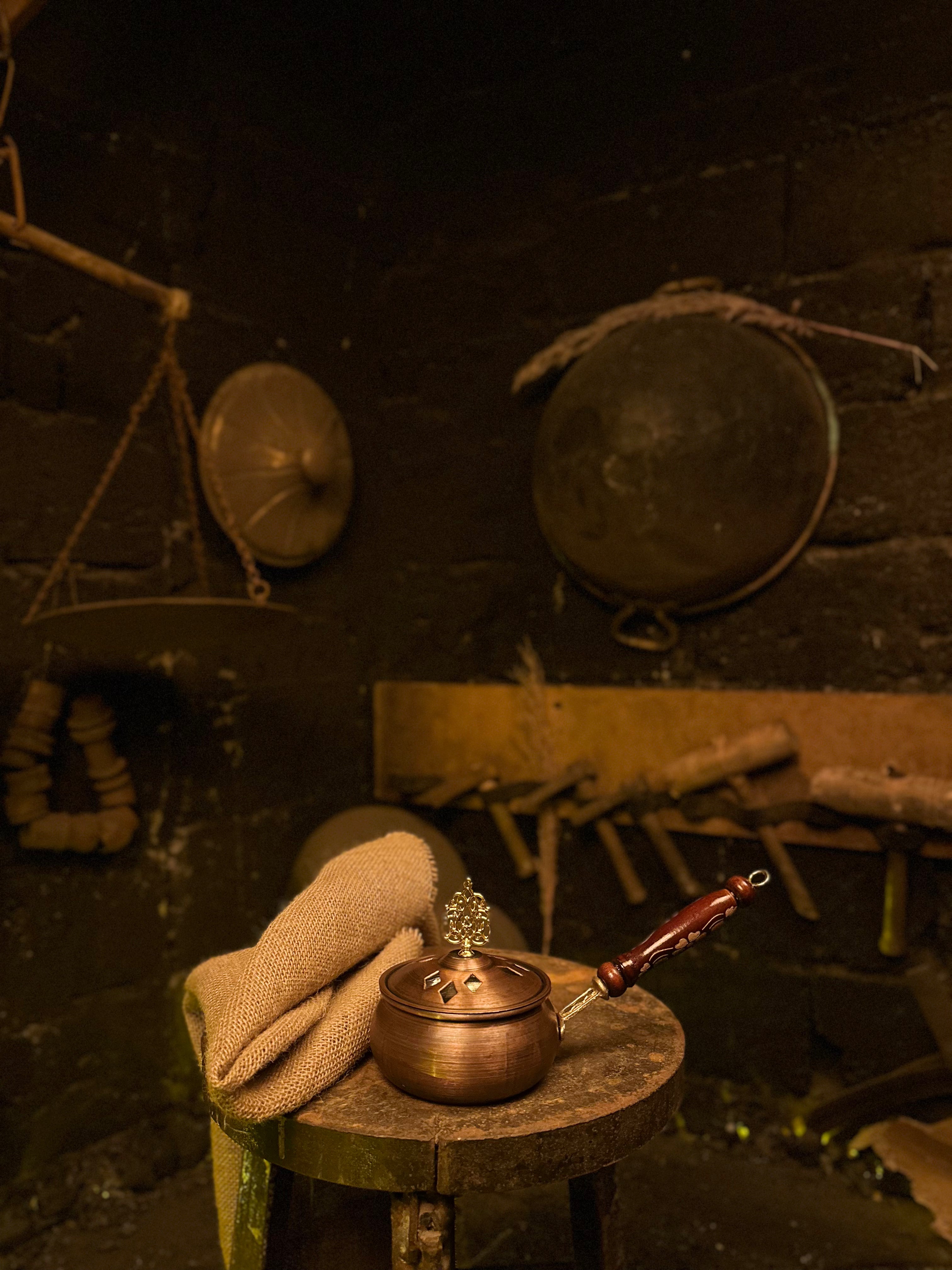 Aetheria Black Buhurdanlık (Çok Amaçlı) - Heritage Copper