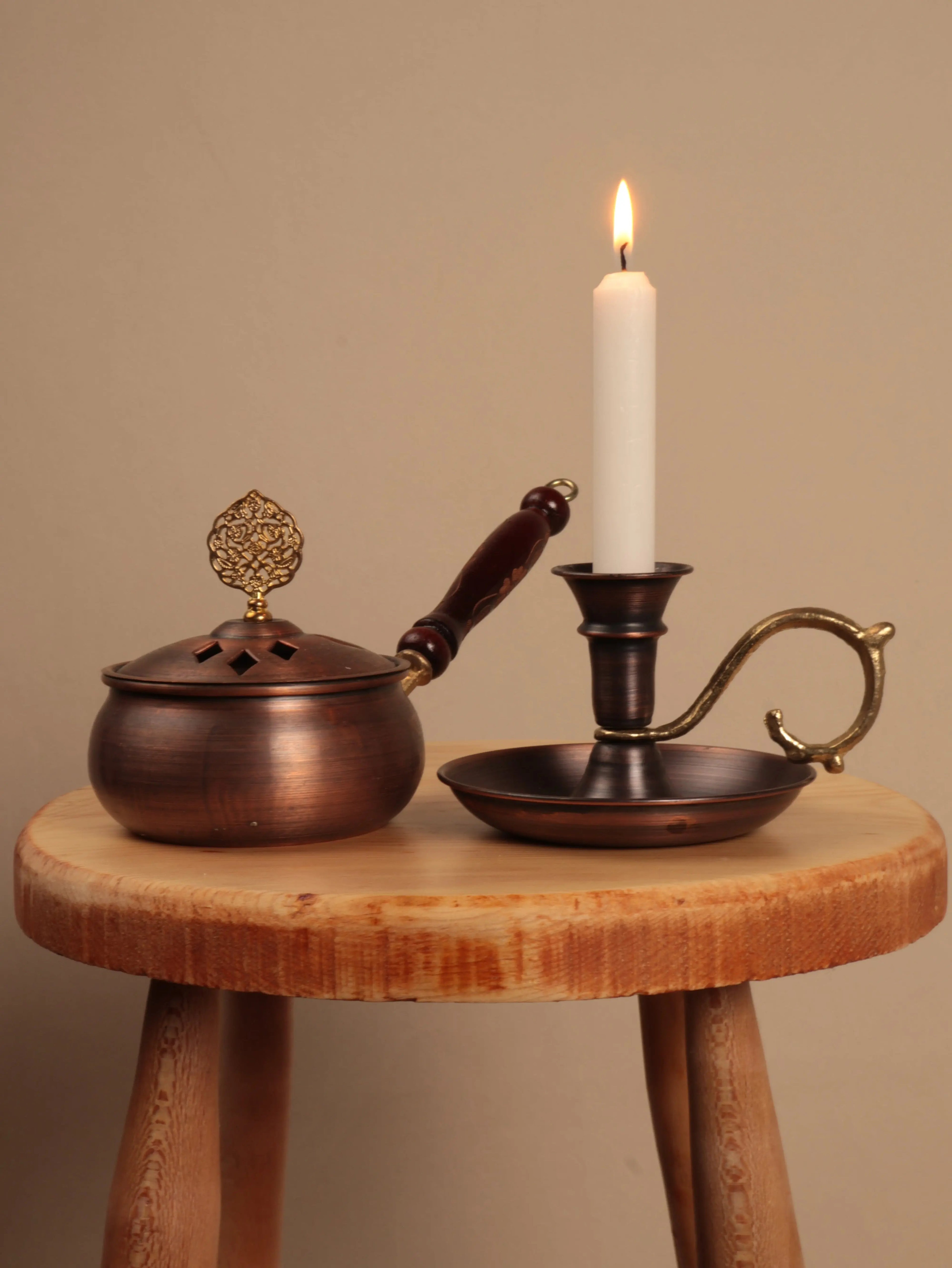 Aurora & Aetheria Bakır Mumluk ve Tütsülük Seti Heritage Copper